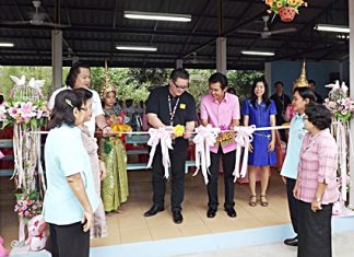 Presenting ceremony of Ban Amphur Infrastructure project